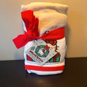 Hello Kitty Christmas hand towels
